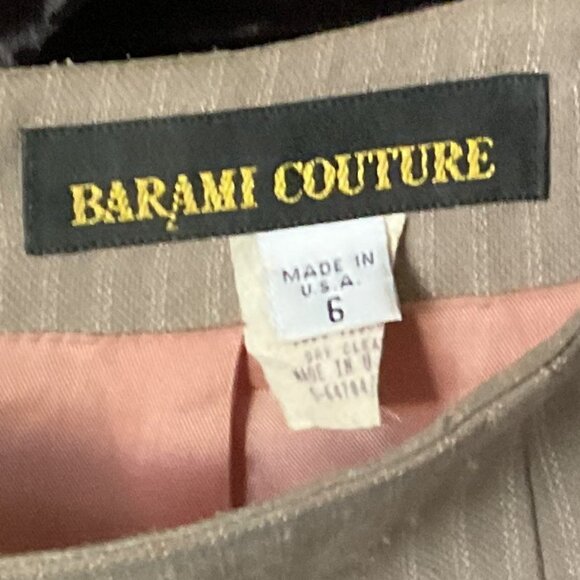 Barami Couture 100% Viscoise pin stripe skirt suit set - Picture 7 of 8